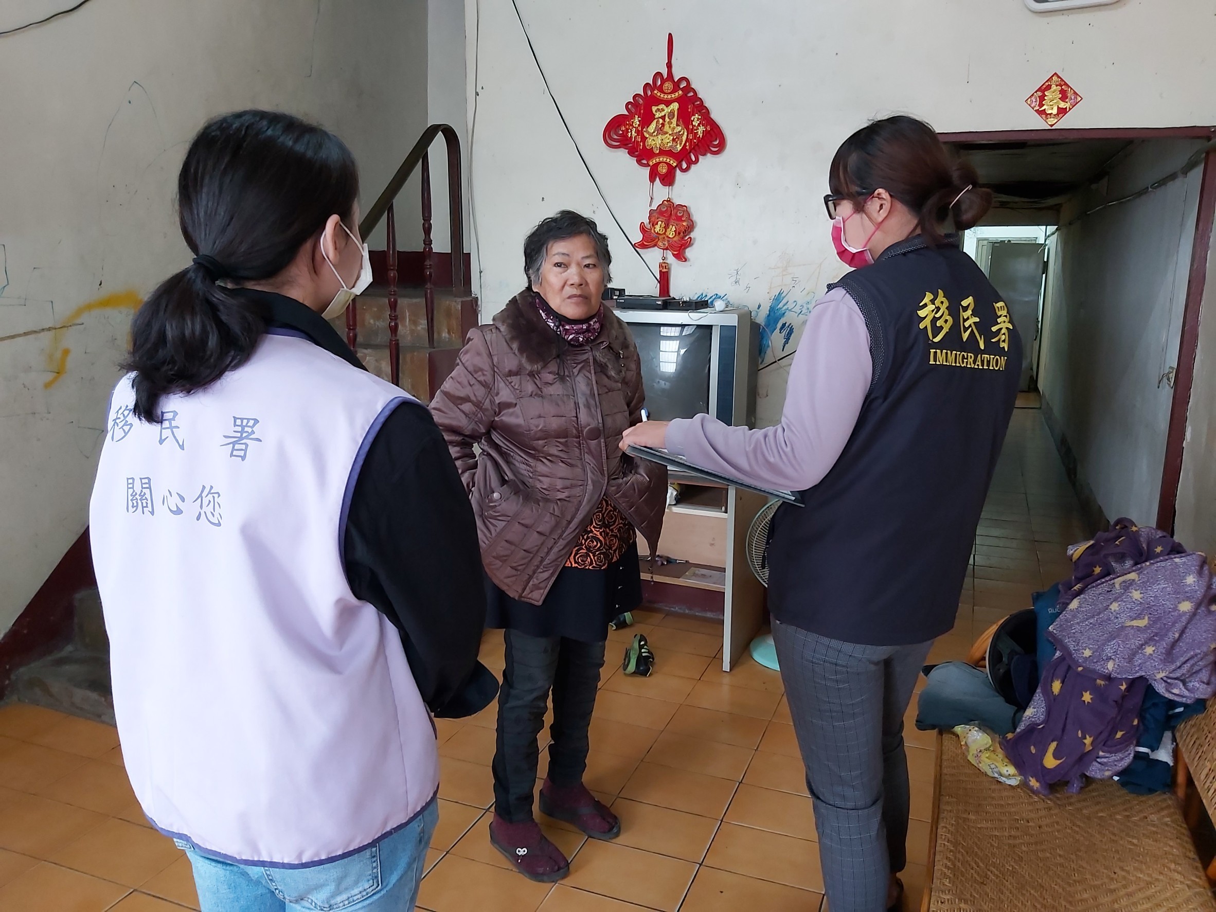 家訪越南籍新住民家庭，並展延期居留證效期